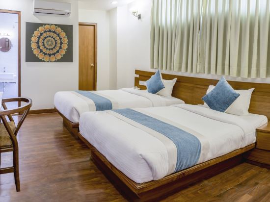 Timber House Room Type - Deluxe Twin Room