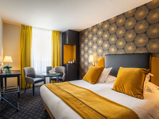 Best Western Plus Le Moderne - Tap to explore photos
