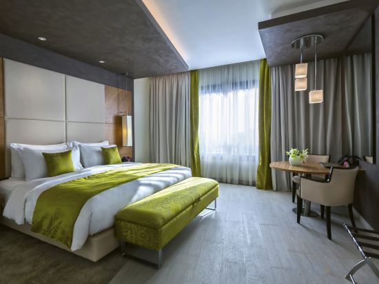 Mövenpick Hotel du Lac Tunis Room Type - Superior King Room