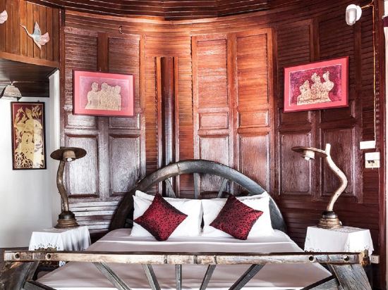 Sans Souci Samui Room Type - Deluxe Beach Front