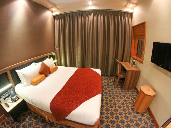 Elite Crystal Hotel Room Type - One-Bedroom Executive Suite Elite Crystal Hotel Room Type - One-Bedroom Executive Suite