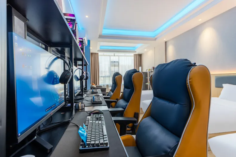 WanYoo Esports Hotel (Guangzhou Exhibition Center Canton Tower)