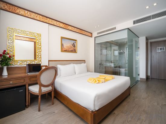 Pharaoh Boutique Hotel Danang - Tap to explore photos