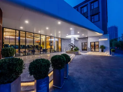 Home Inn Selected (Shanghai New International Expo Center Expo Park Branch)