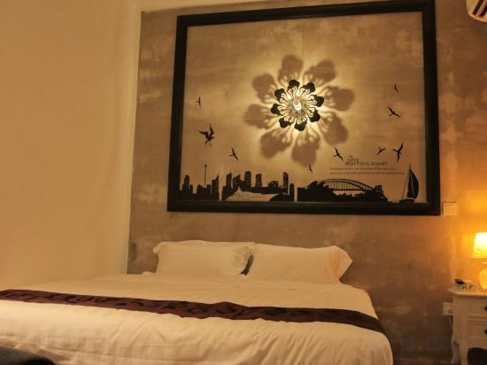 Just In Hotel Room Type - Superior Queen Room No Window