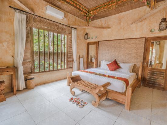 Senetan Villas and Spa Resort Room Type - One Bedroom Bungalow