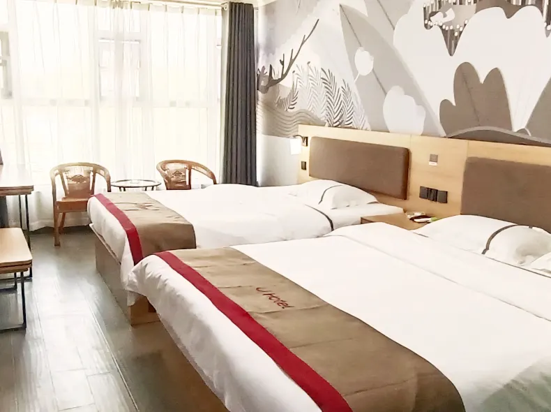 Shankee Hotel (Yinan Tongjingzhen Zhuquan Scenic Area)