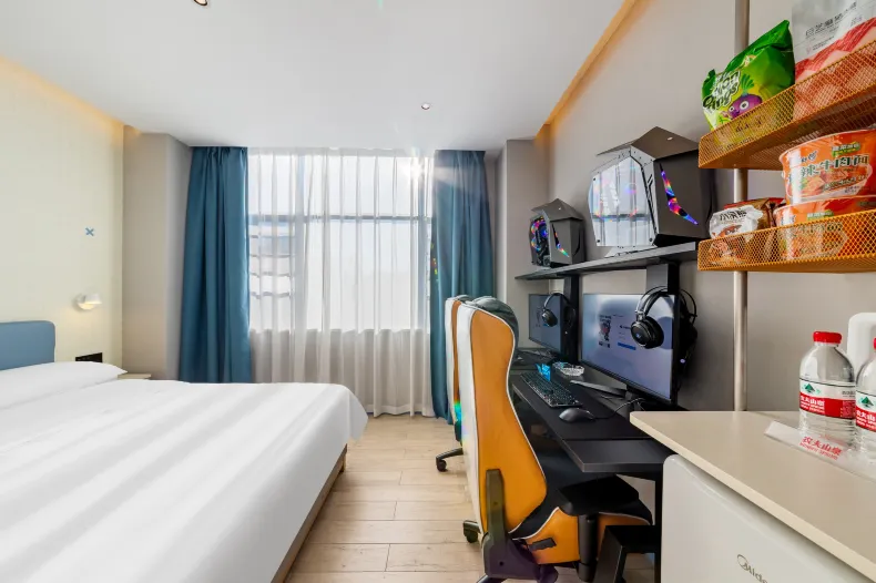 WanYoo Esports Hotel (Guangzhou Jianhua Hui Dashi Subway Station)