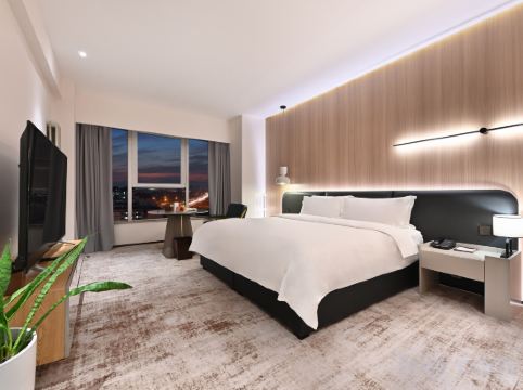 GOOHUG BEIJING Room Type - High-floor City View Deluxe King Size Room