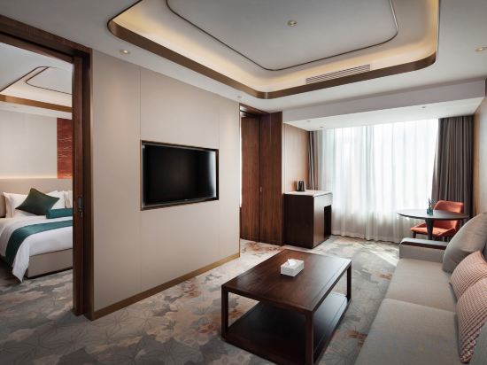 Jingyan Hotel Room Type - Business Suite