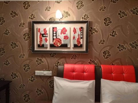 Batu Caves Hotel Room Type - Double Room