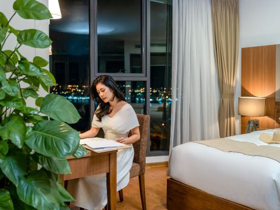 Alan Sea Hotel Danang Room Type - Junior Suite Twin Room