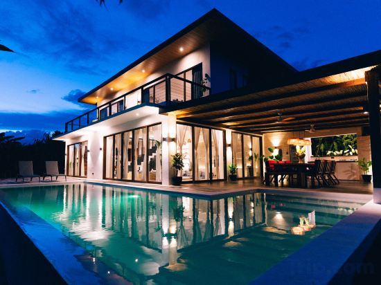 Mango Tree Siargao Room Type - Family Villa, Presidential Infinity Pool & Garden, 2 Bedrooms Mango Tree Siargao Room Type - Family Villa, Presidential Infinity Pool & Garden, 2 Bedrooms