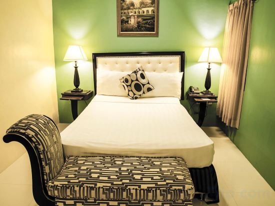 Dreamwave Hotel Ilagan Room Type - Superior Room