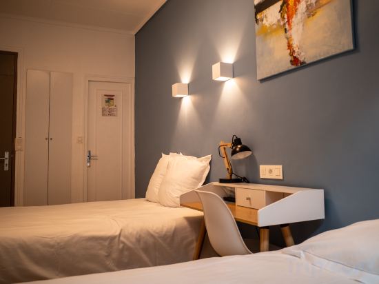 Lyo Hôtel Room Type - Triple Room