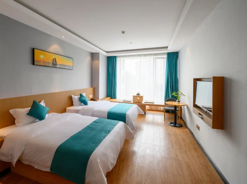 Yisu Qingju Hotel (Cixi Yintai City)