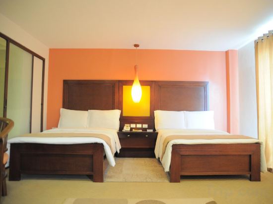 Coron Gateway Hotel & Suites Room Type - Executive Suite