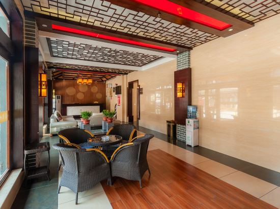 Others 2, Shuixiang Fengqing Hotel, Qiannan Buyei and Miao