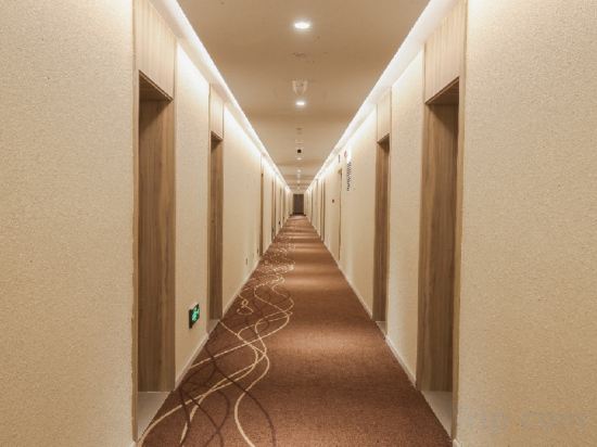 Others 2, HanTing Premium Hotel (Jinan Laiwu Xinyulou Shopping Mall), Laiwu
