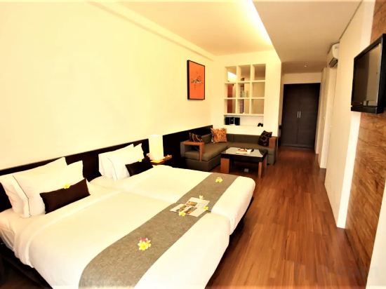 The Wangsa Hotel & Villas Room Type - Deluxe Double or Twin Room with Pool View The Wangsa Hotel & Villas Room Type - Deluxe Double or Twin Room with Pool View