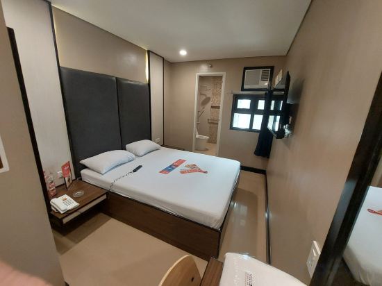 Hotel Sogo Timog 2 - Tap to explore photos