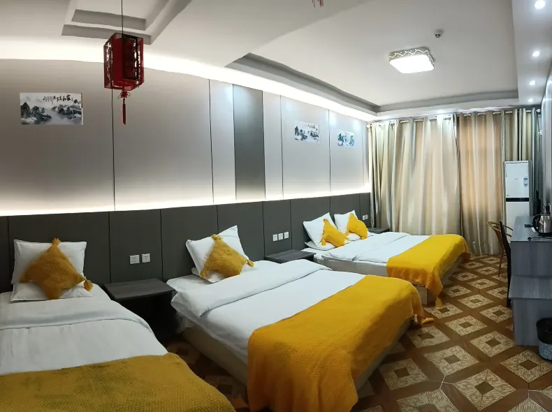 Kaiman Hotel (Huangshan North High Speed Railway Station)