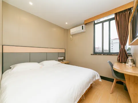 布丁嚴選酒店（上海長途汽車客運總站店）