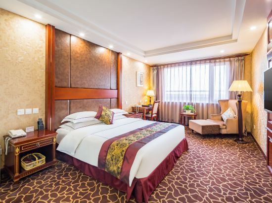 Beijing Commercial Business Hotel Room Type - Executive Queen Room