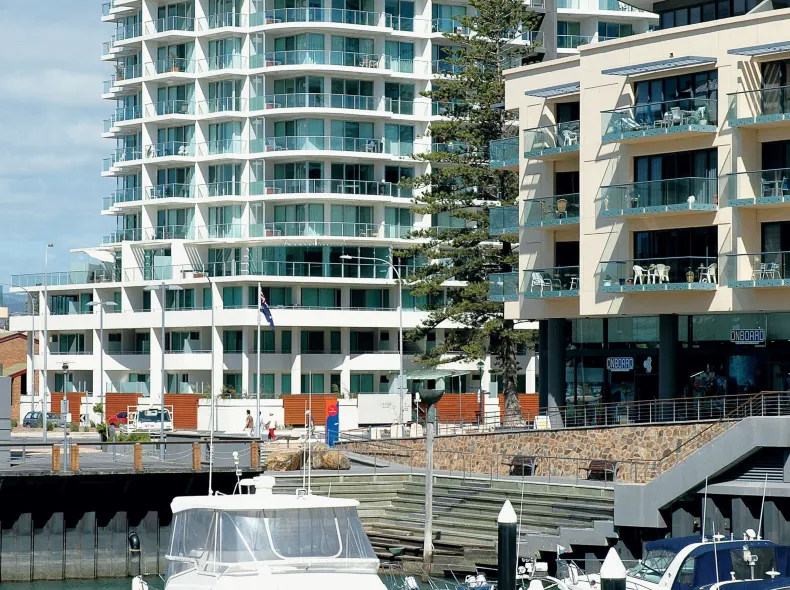 Oaks Glenelg Liberty Suites