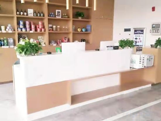 Others 3, Sunshine Hotel, Xianning