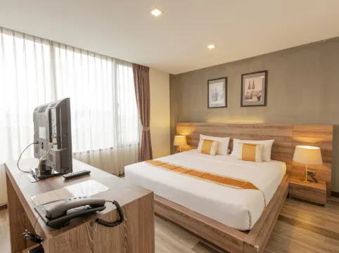 B2 Bangna Premier Hotel