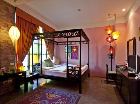 Shanghai Mansion Bangkok Room Type - Mei Hua Superior Room