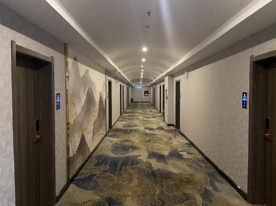 Others 5, Butuojin Soma Grand Hotel, Liangshan Yi