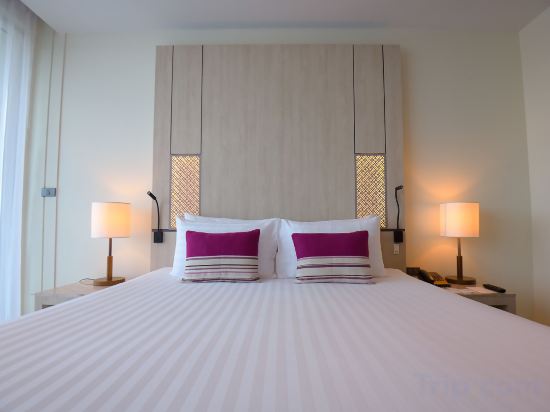 Splash Beach Resort Room Type - Executive King Room No Balcony