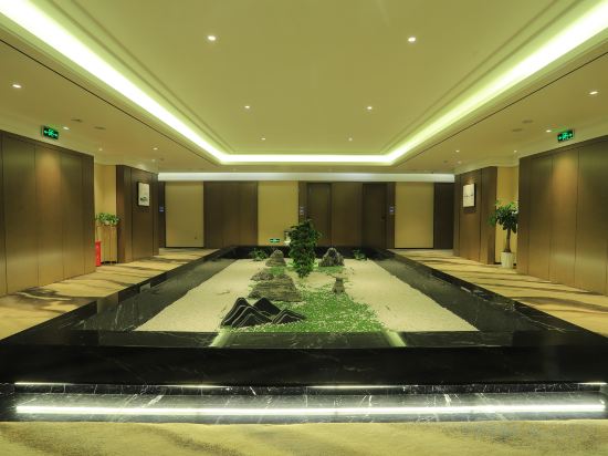Others 3, Sancai Hotel, Leshan