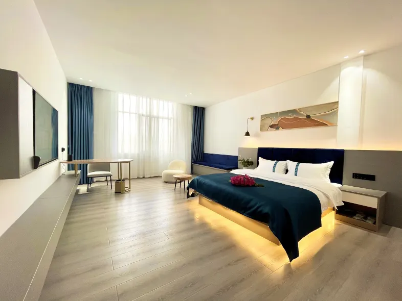 CLOUDS HOTEL CLOUD Xiuxin Hotel (Baoshan Tongwei Shiyi Huajian Residential Area)