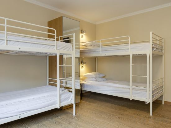 Goteborgs Mini-Hotel - Hostel Room Type - Triple Room with Shared Bathroom