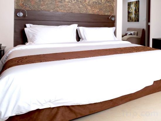 Kew Hotel Room Type - Suite