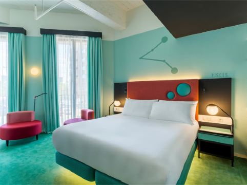 Room Mate Bruno, Rotterdam Room Type - Superior Twin Room