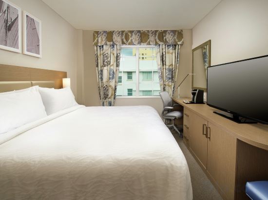 Hilton Garden Inn Miami South Beach Room Type - King Room