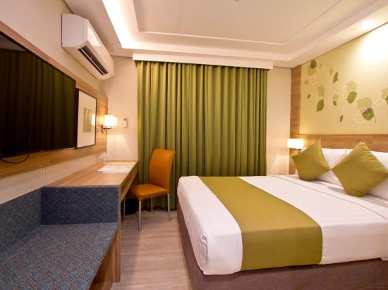 Crown Regency Hotel - Makati Room Type - Superior Double Room