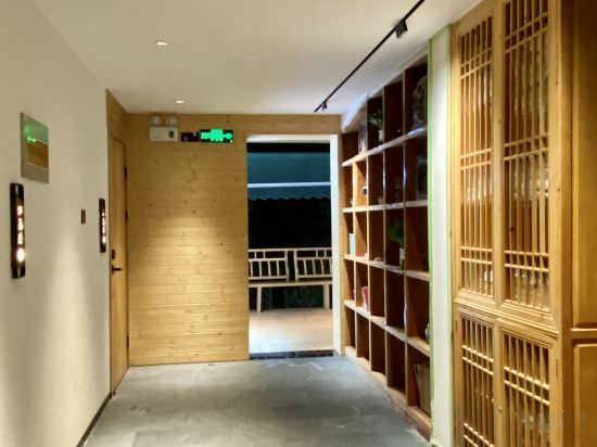 Others 5, Laojie Dayuan Hostel, Huangshan