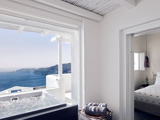 CAVO TAGOO SANTORINI - Tap to explore photos