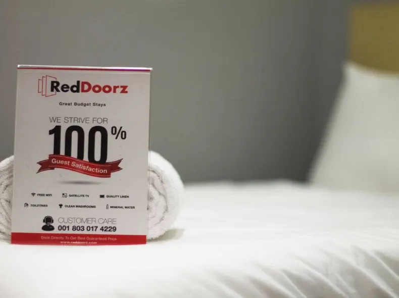 RedDoorz Plus Near Trisakti University