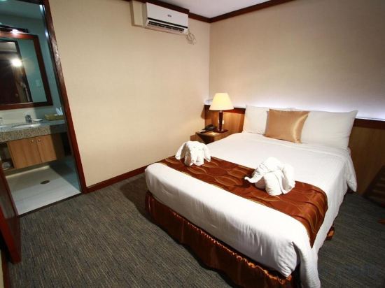 Dohera Hotel Room Type - Presidential Suite Dohera Hotel Room Type - Presidential Suite
