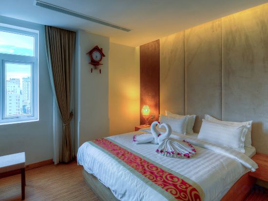 Orussey One Hotel & Apartment Room Type - Family Junior Suite