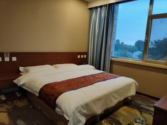 qianxunqingshe Hotel Room Type - Premier Queen Room