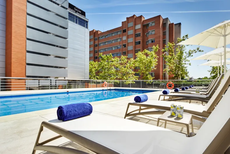 馬德里機場賽科特爾飯店