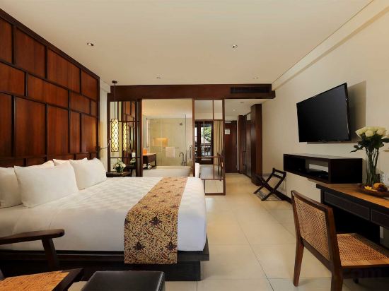 Padma Resort Legian - Tap to explore photos