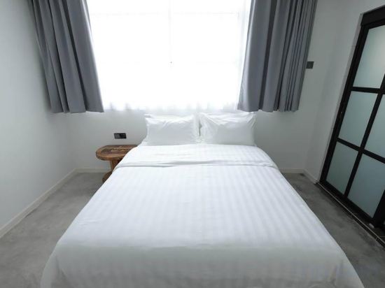 White Loft Hotel - Tap to explore photos